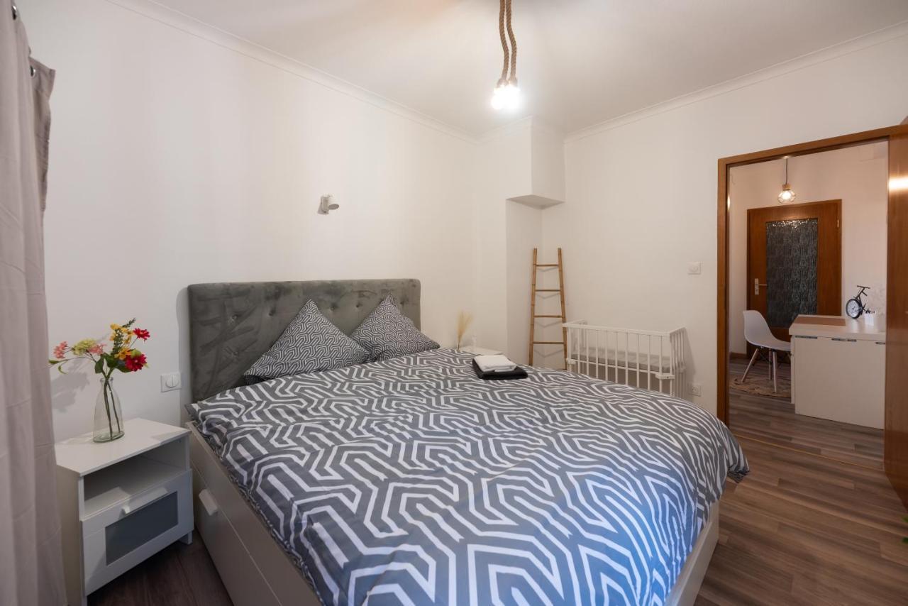 Appartement Cosy De 80 M2 Mulhouse Exterior photo
